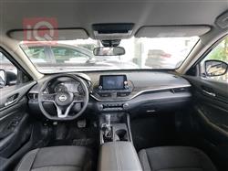 نيسان ألتيما